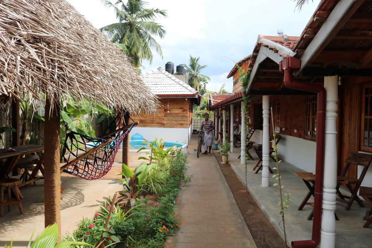 Wanderers Hostel Trincomalee Exterior foto
